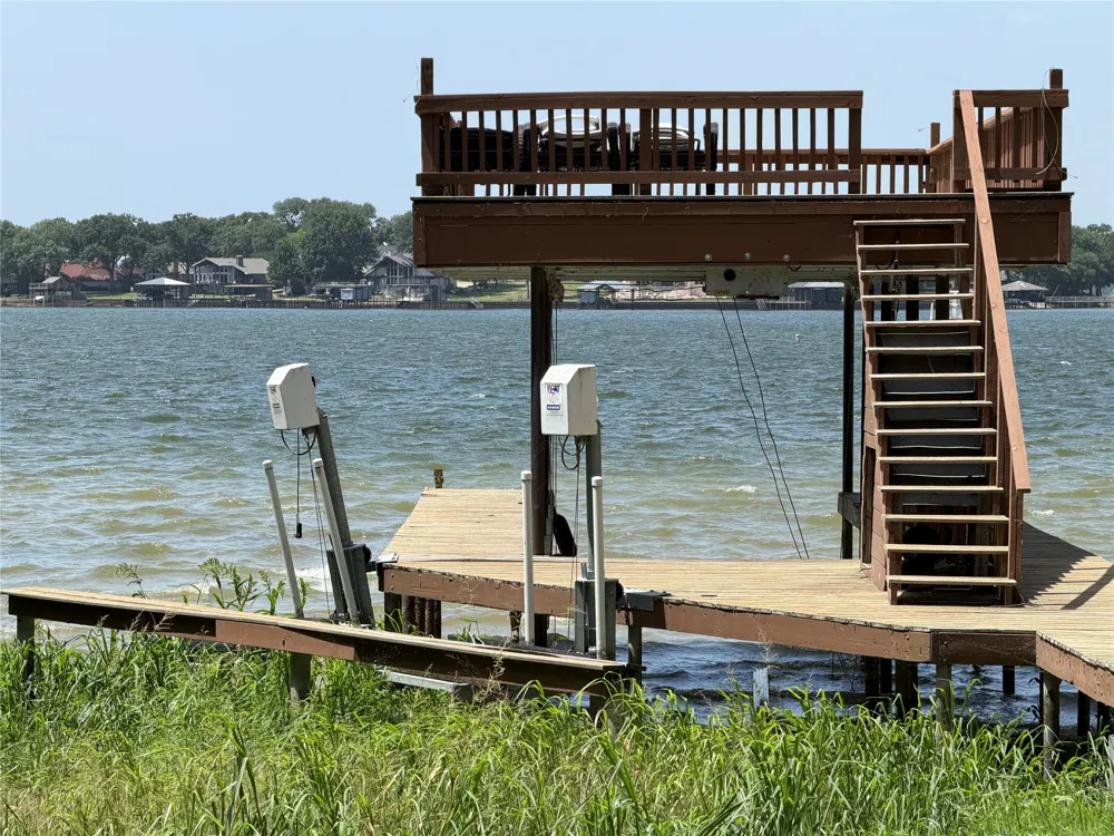 196 Scenic Drive Mabank, TX 75156