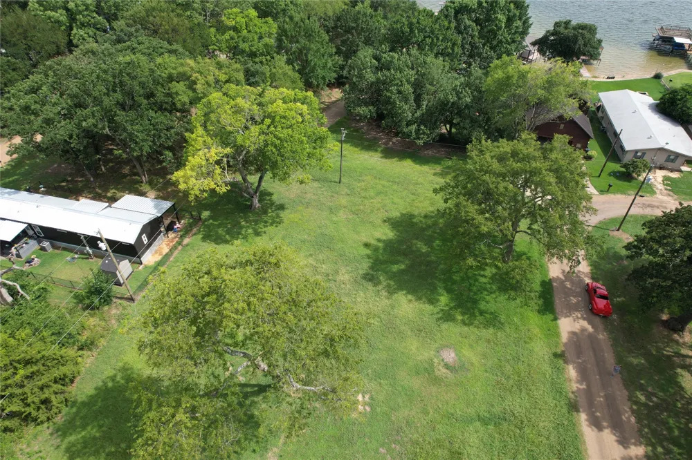 196 Scenic Drive Mabank, TX 75156
