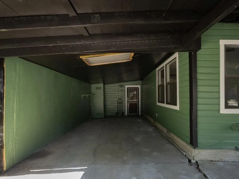 3111 Hicks Avenue San Antonio, TX 78210