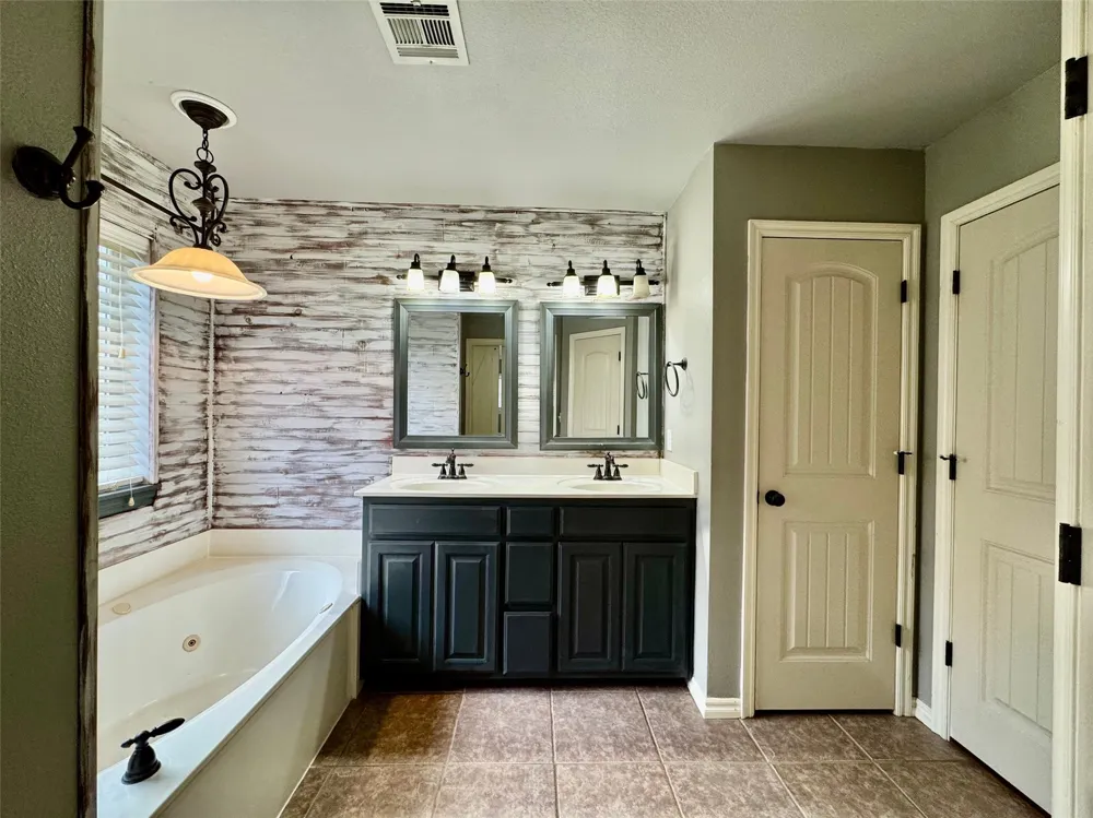 14729 Jordan Court Glenpool, OK 74033