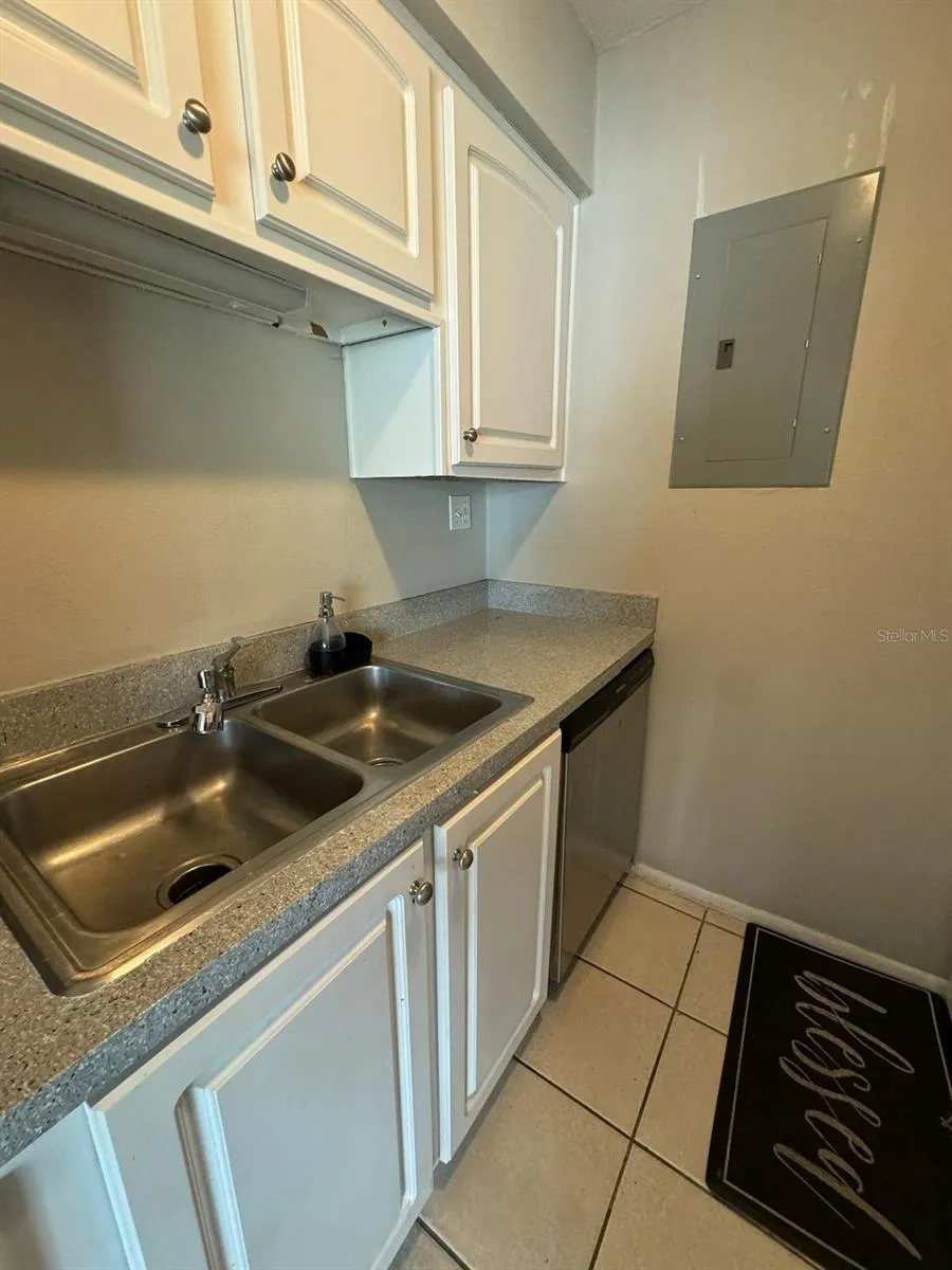 3035 GEORGE MASON AVENUE #D20 Winter Park, FL 32792