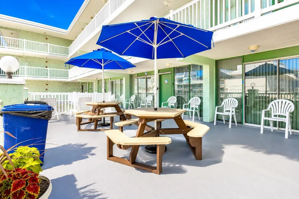 404 E Denver Avenue Wildwood Crest, NJ 08260