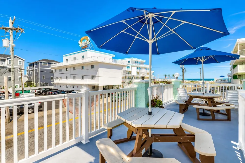404 E Denver Avenue Wildwood Crest, NJ 08260