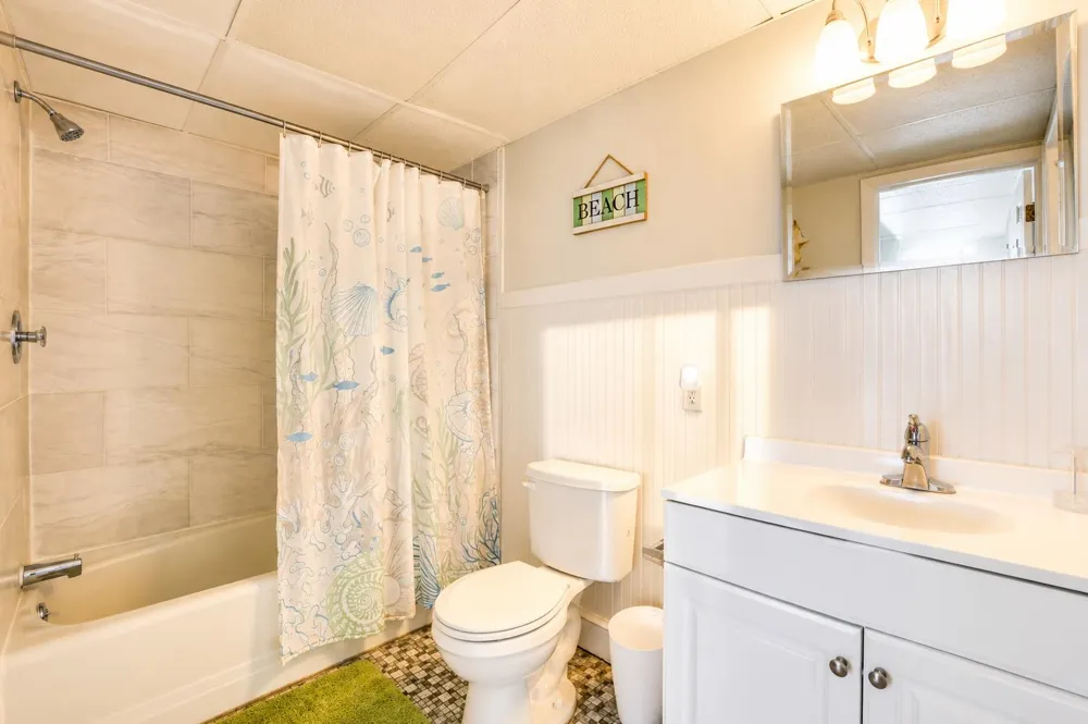 404 E Denver Avenue Wildwood Crest, NJ 08260