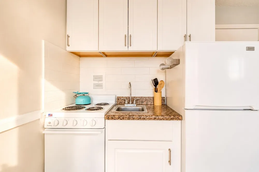 404 E Denver Avenue Wildwood Crest, NJ 08260