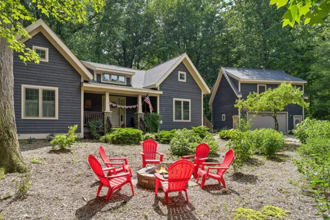55 Magnolia Trail
