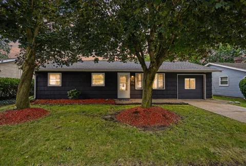 705 Plymouth Court