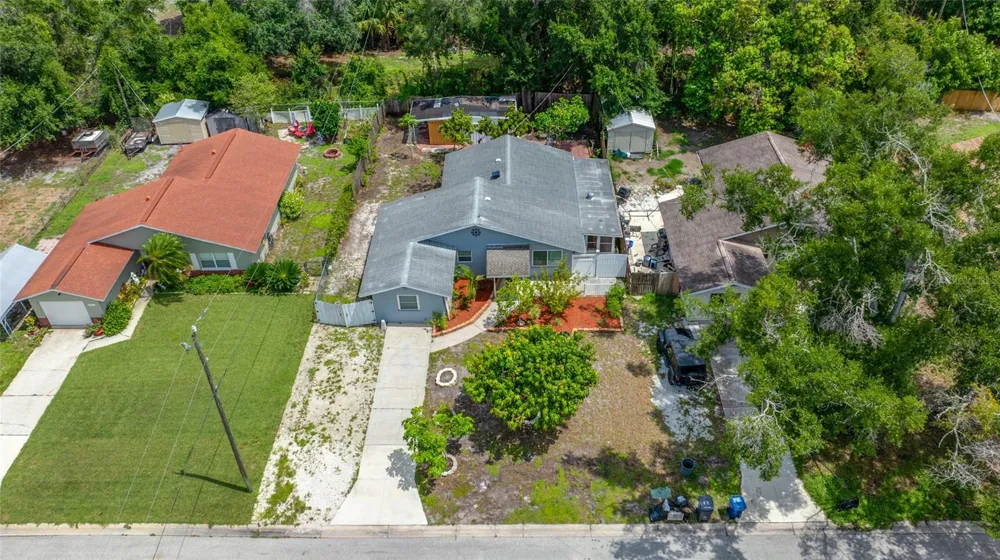 4115 55TH AVENUE DRIVE E Bradenton, FL 34203