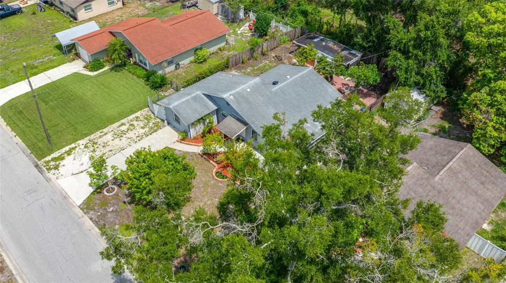 4115 55TH AVENUE DRIVE E Bradenton, FL 34203