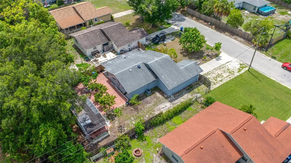 4115 55TH AVENUE DRIVE E Bradenton, FL 34203