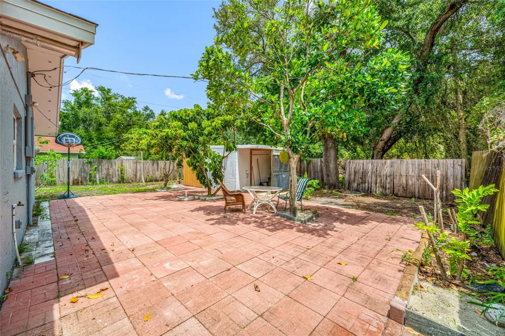 4115 55TH AVENUE DRIVE E Bradenton, FL 34203