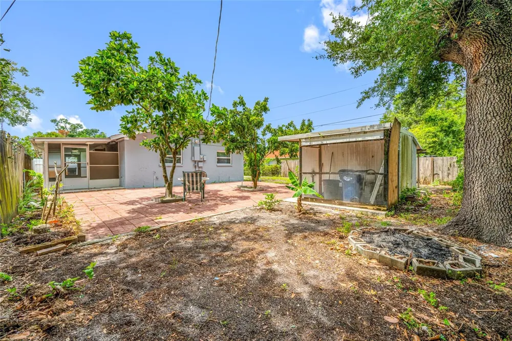 4115 55TH AVENUE DRIVE E Bradenton, FL 34203