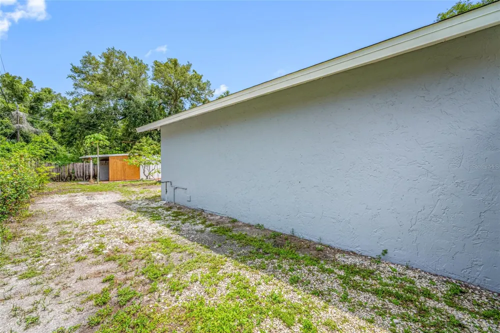4115 55TH AVENUE DRIVE E Bradenton, FL 34203