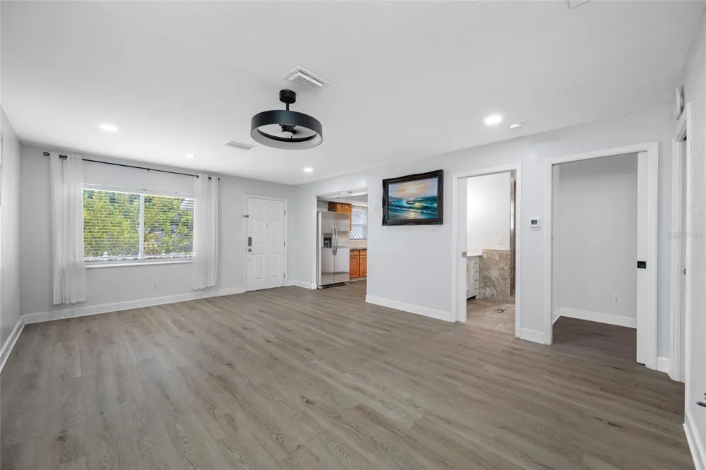 4115 55TH AVENUE DRIVE E Bradenton, FL 34203
