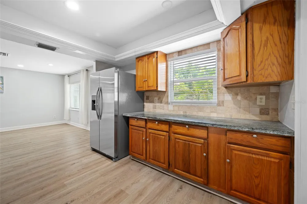 4115 55TH AVENUE DRIVE E Bradenton, FL 34203