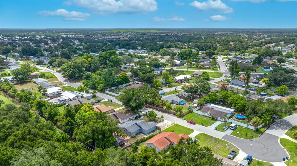 4115 55TH AVENUE DRIVE E Bradenton, FL 34203