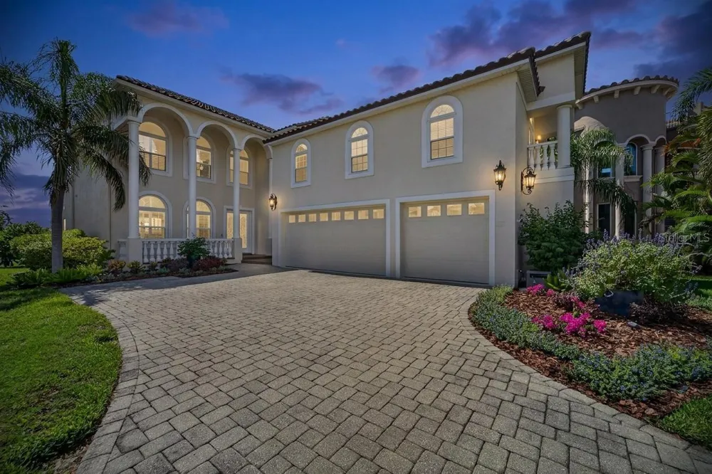 6203 MARBELLA BOULEVARD Apollo Beach, FL 33572