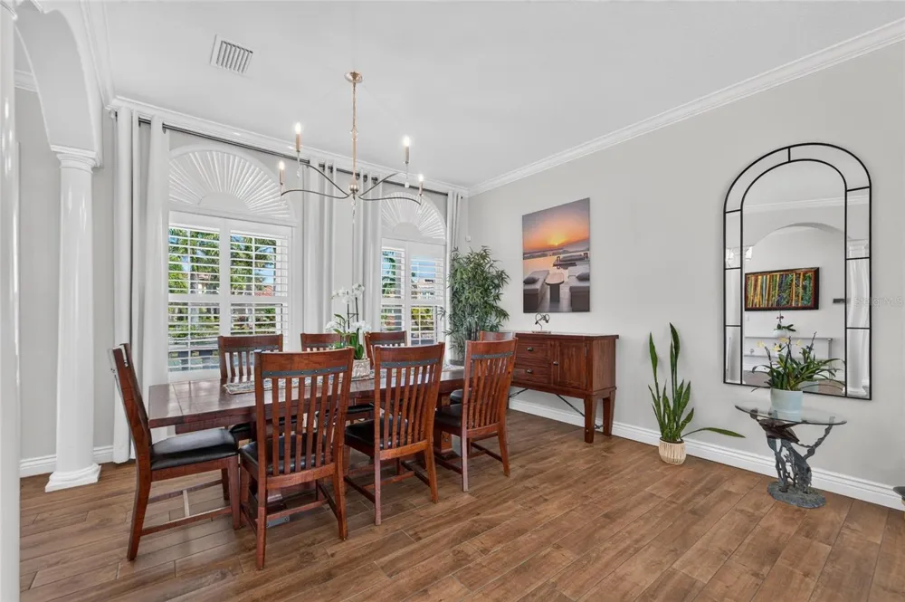 6203 MARBELLA BOULEVARD Apollo Beach, FL 33572