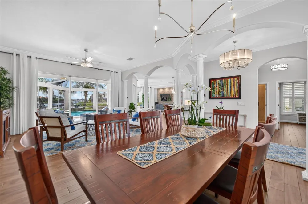 6203 MARBELLA BOULEVARD Apollo Beach, FL 33572