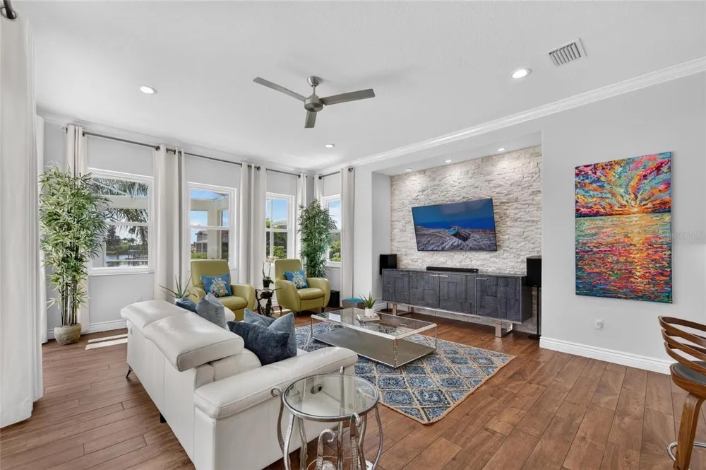 6203 MARBELLA BOULEVARD Apollo Beach, FL 33572