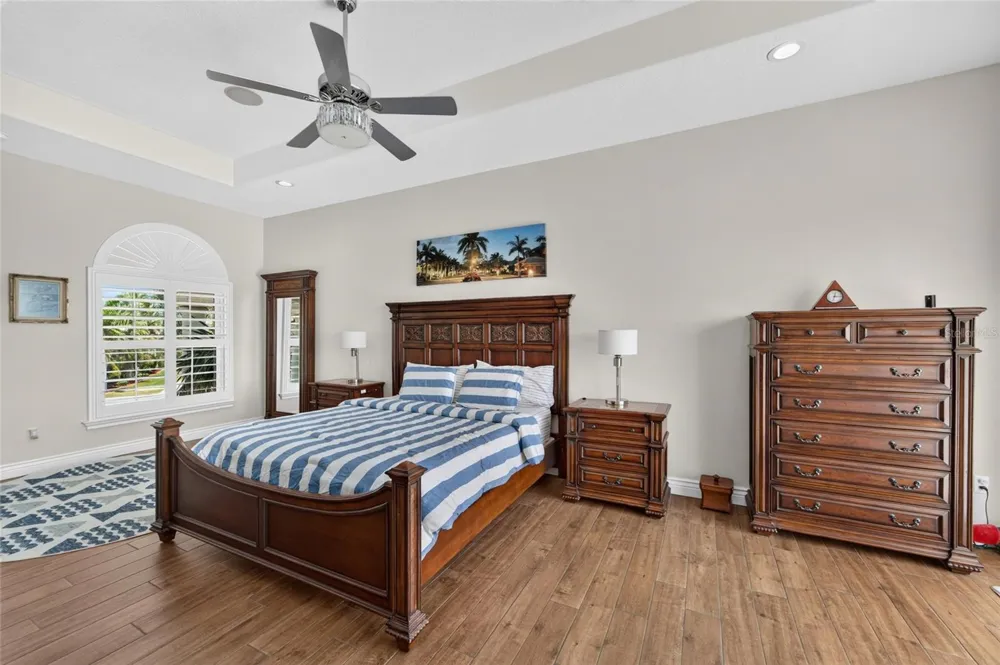 6203 MARBELLA BOULEVARD Apollo Beach, FL 33572