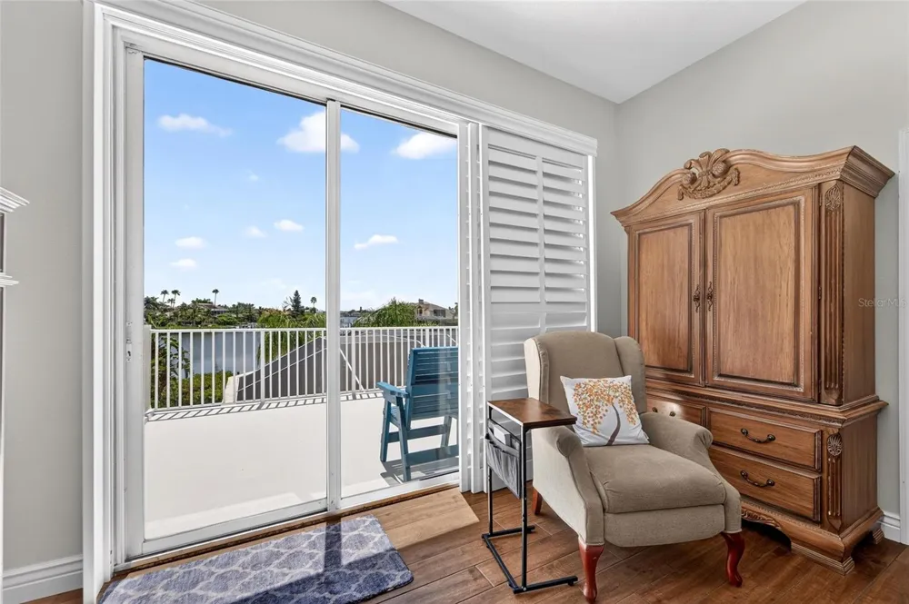6203 MARBELLA BOULEVARD Apollo Beach, FL 33572