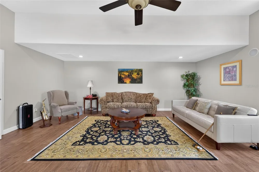 6203 MARBELLA BOULEVARD Apollo Beach, FL 33572