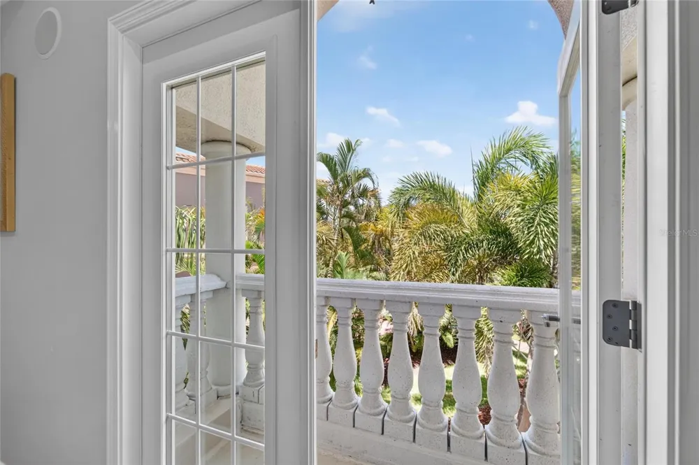 6203 MARBELLA BOULEVARD Apollo Beach, FL 33572