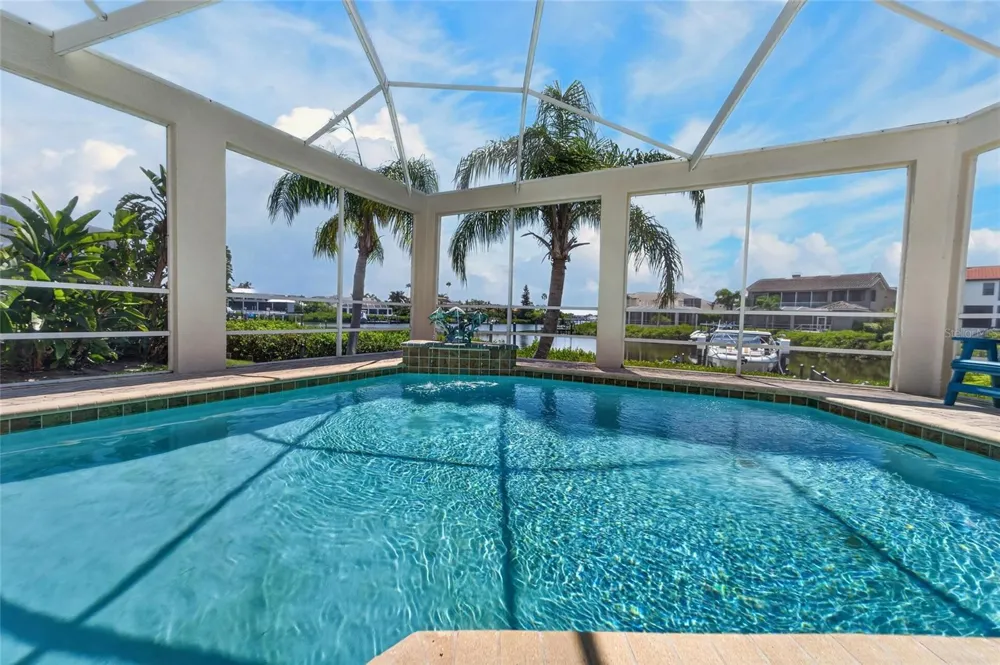 6203 MARBELLA BOULEVARD Apollo Beach, FL 33572