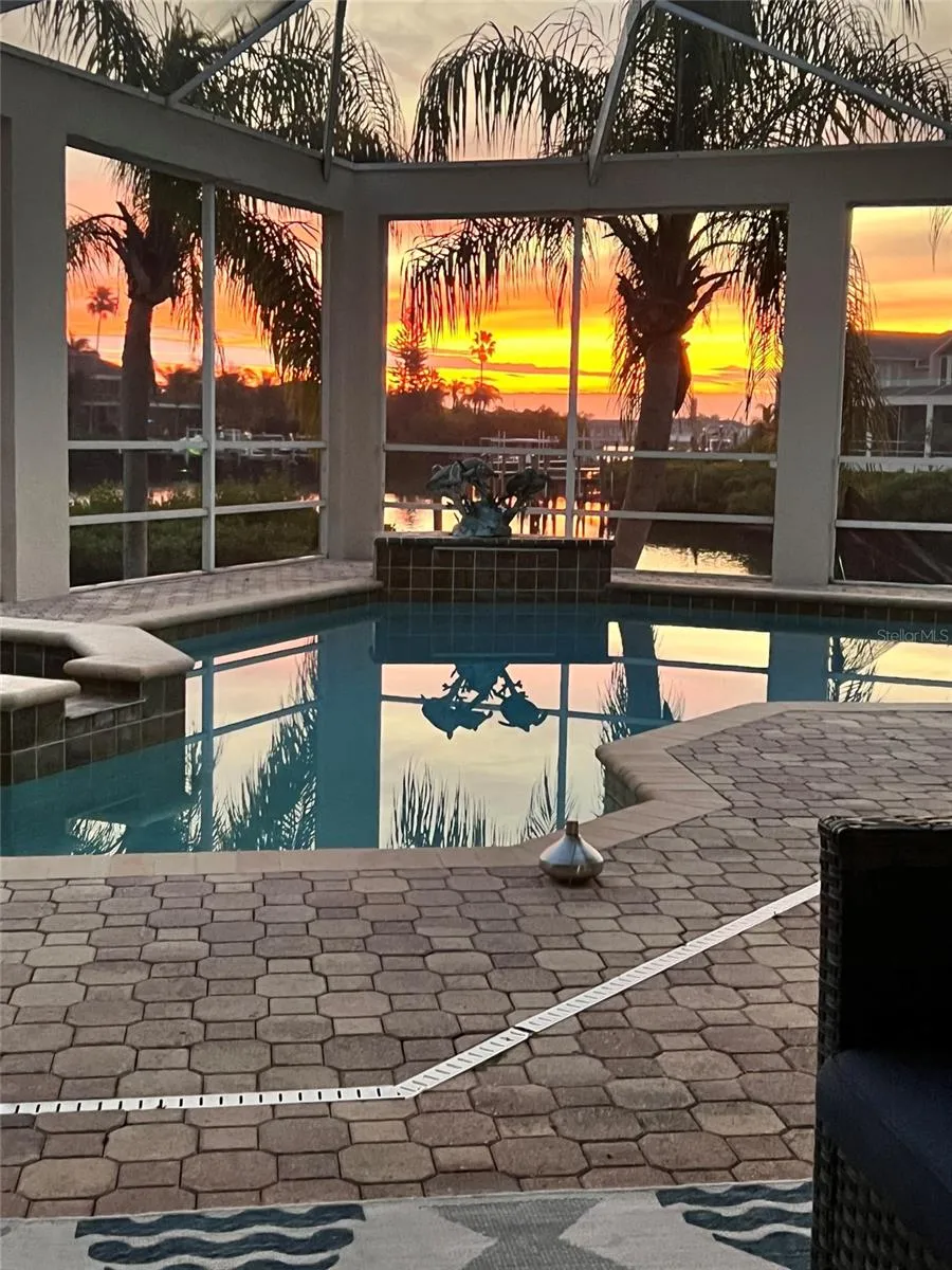 6203 MARBELLA BOULEVARD Apollo Beach, FL 33572