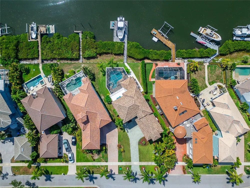 6203 MARBELLA BOULEVARD Apollo Beach, FL 33572