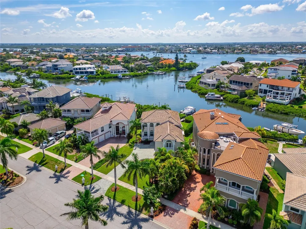 6203 MARBELLA BOULEVARD Apollo Beach, FL 33572