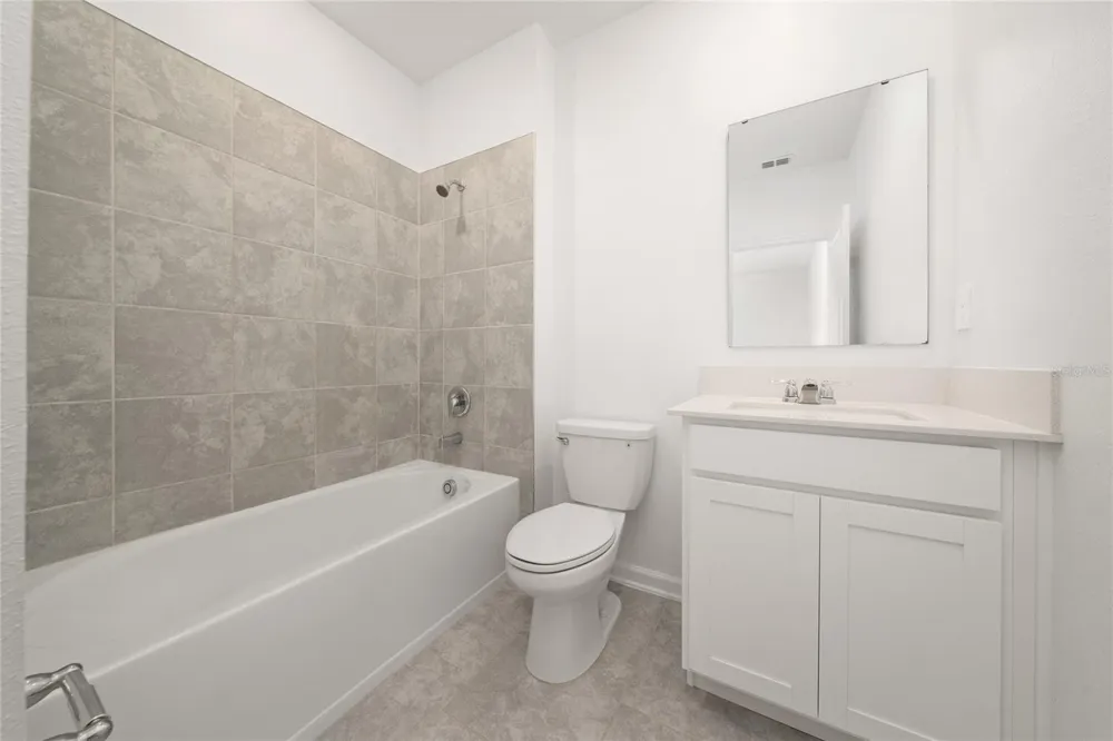 3330 LAURENT LOOP #3330 Davenport, FL 33837
