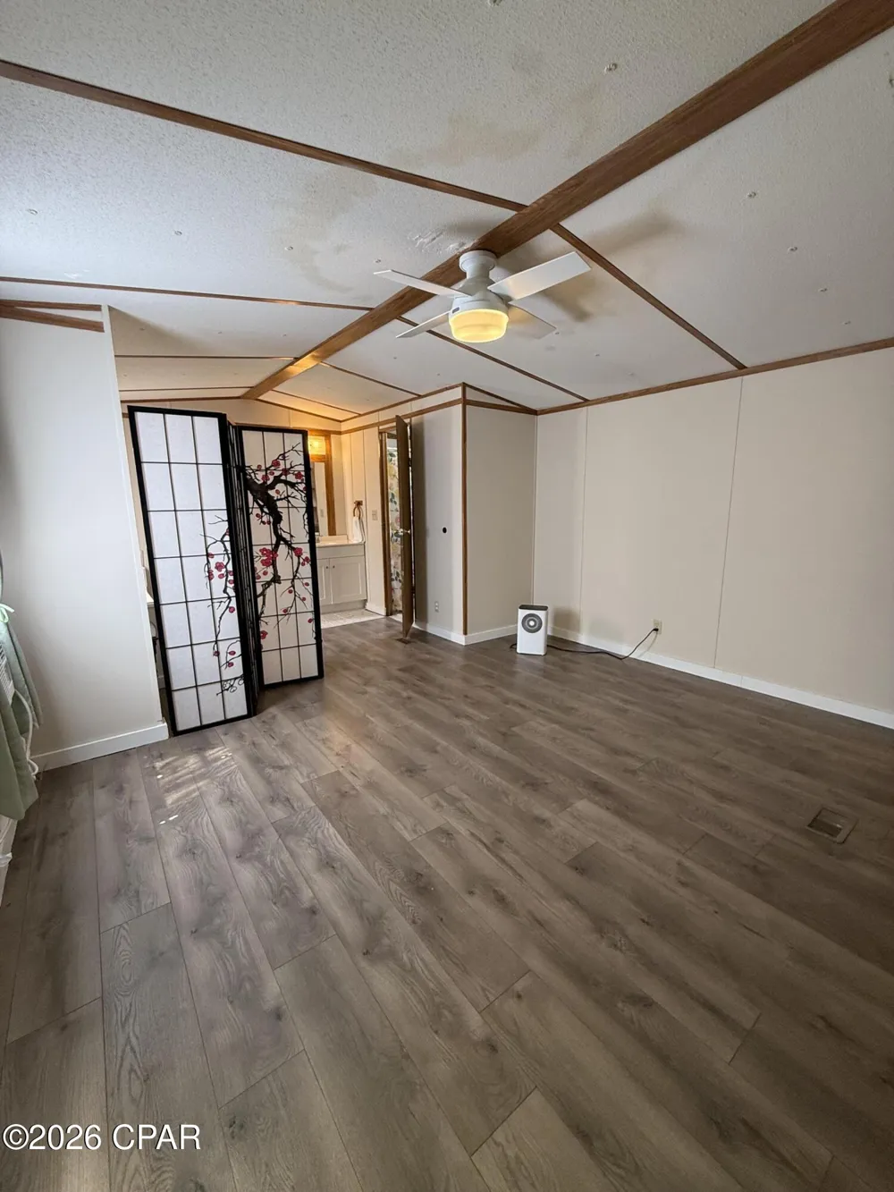 3210 Hughes Lane Cottondale, FL 32431