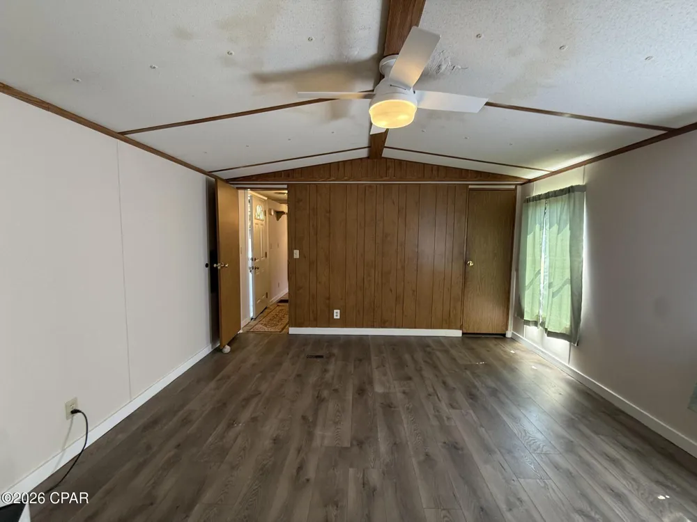 3210 Hughes Lane Cottondale, FL 32431
