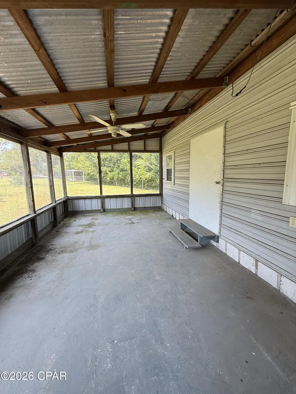 3210 Hughes Lane Cottondale, FL 32431