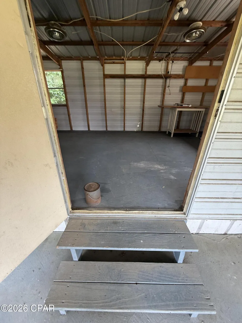 3210 Hughes Lane Cottondale, FL 32431