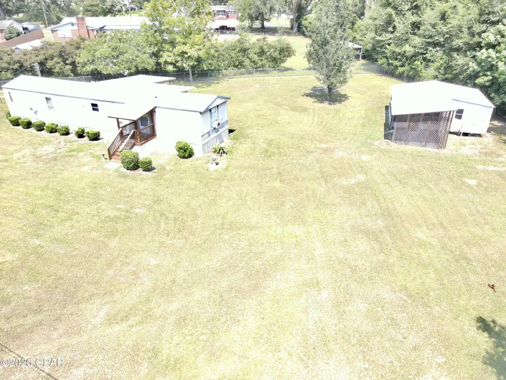 3210 Hughes Lane Cottondale, FL 32431