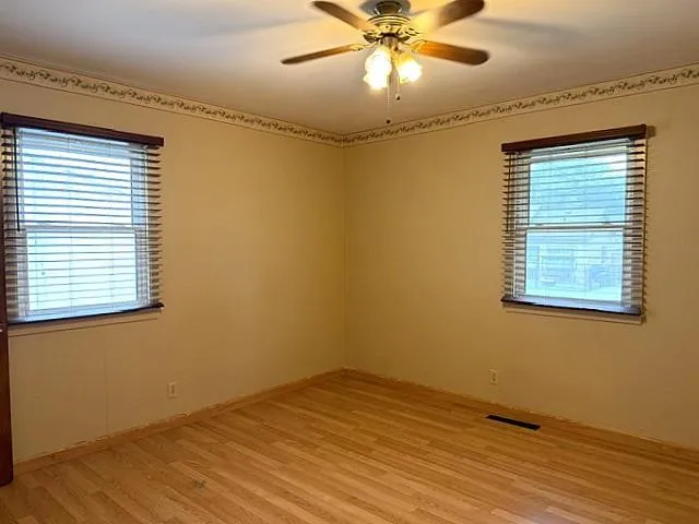 1113 Drake Avenue Windom, MN 56101