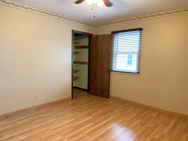 1113 Drake Avenue Windom, MN 56101