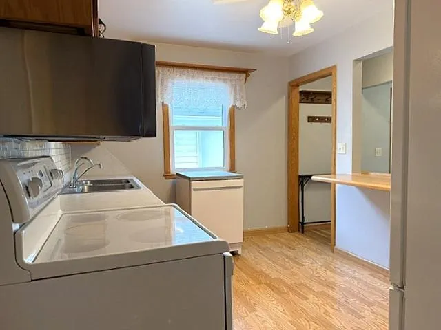 1113 Drake Avenue Windom, MN 56101