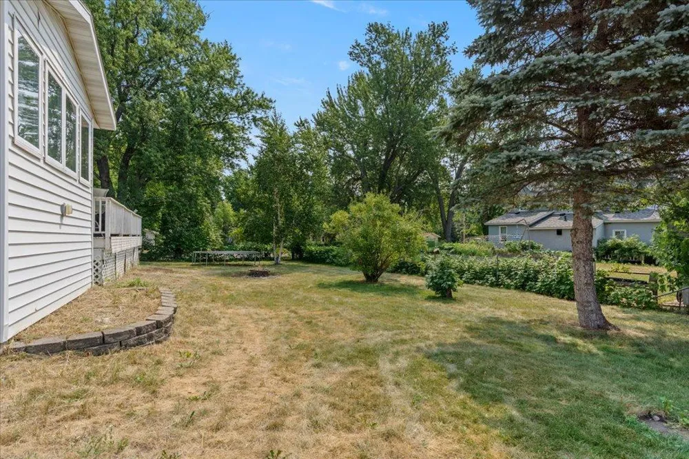 1024 Q STREET NE Brainerd, MN 56401