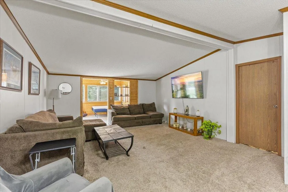 1024 Q STREET NE Brainerd, MN 56401