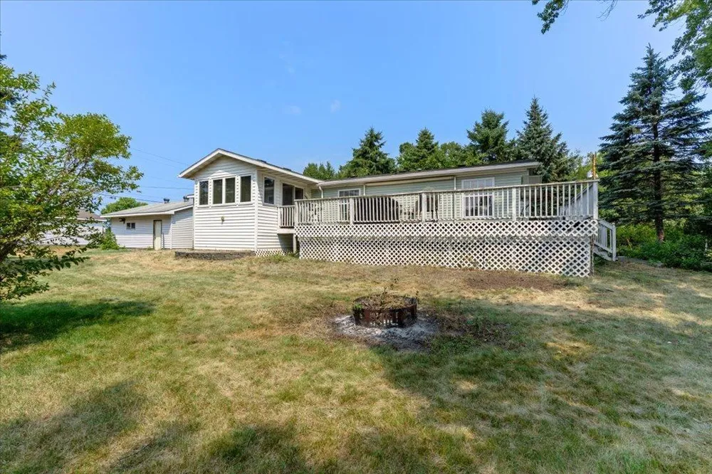 1024 Q STREET NE Brainerd, MN 56401