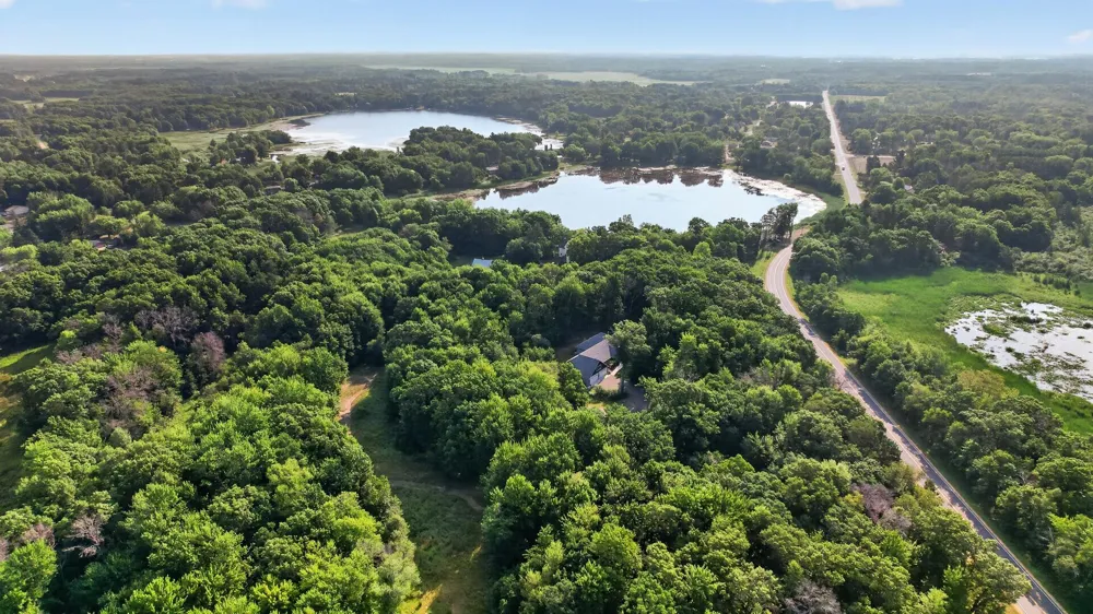 8055 Fawn Lake Drive NE Linwood, MN 55079
