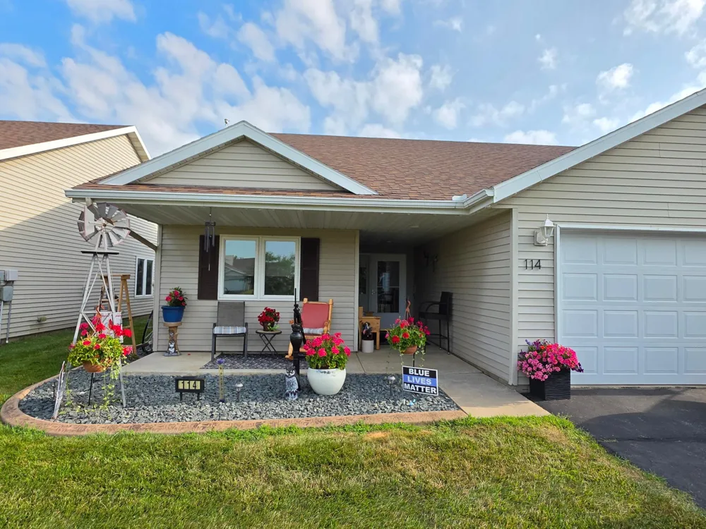 114 6th Avenue NE Elgin, MN 55932