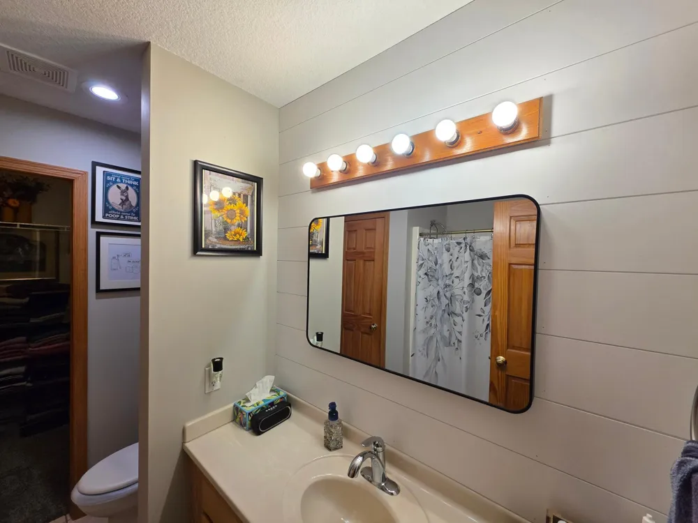 114 6th Avenue NE Elgin, MN 55932