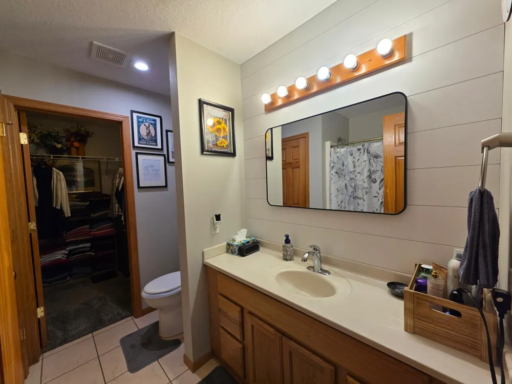 114 6th Avenue NE Elgin, MN 55932