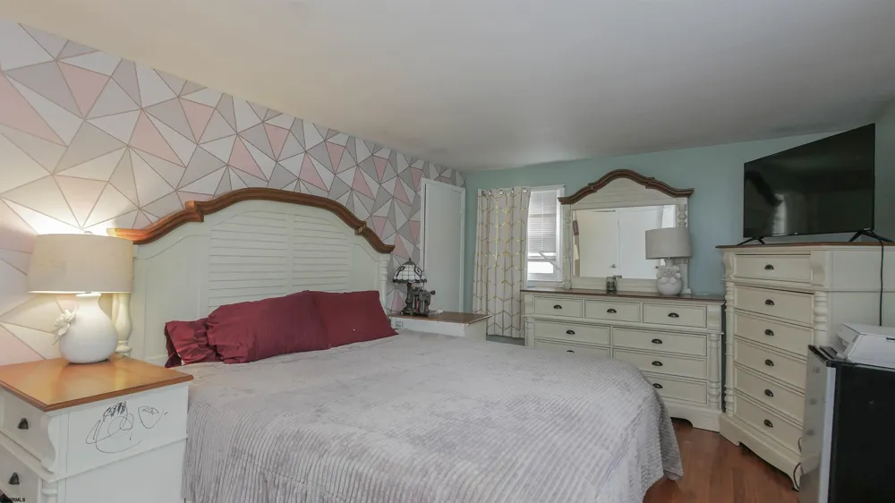 103 Cherokee Ln Absecon, NJ 08201