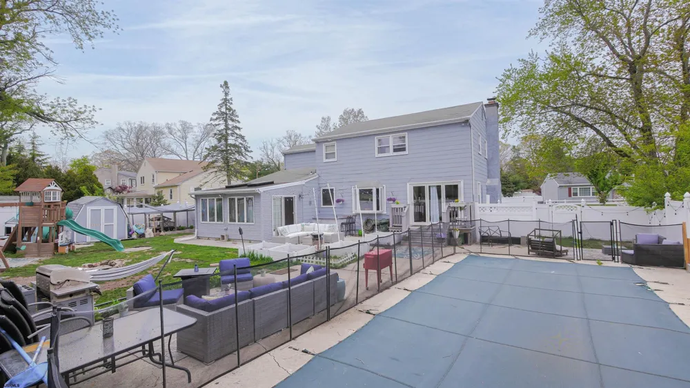 103 Cherokee Ln Absecon, NJ 08201